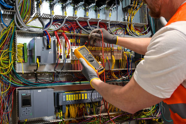 Best 24-Hour Electrician  in Forest Lake, IL
